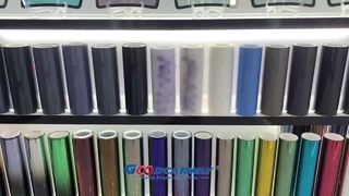 車のヘッドライトのフィルム